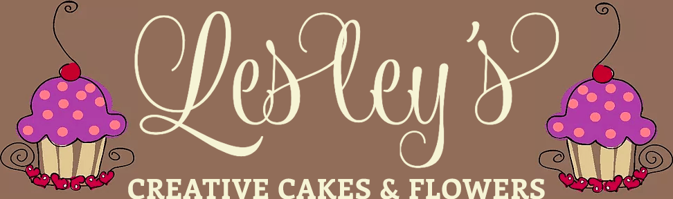 Lesley's Creative Cakes & Flowers Logo